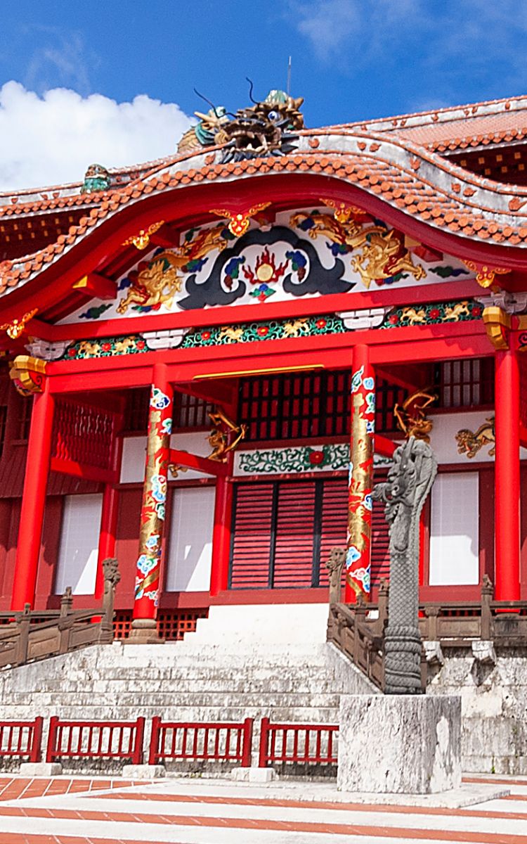 首里城の正面から見た図