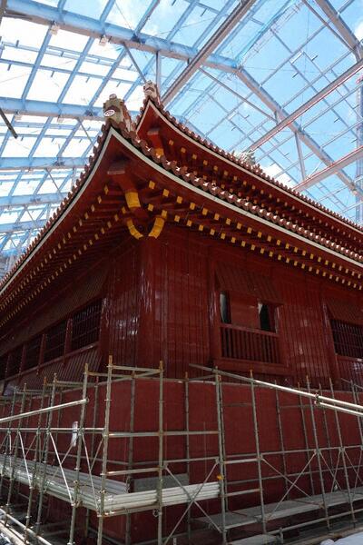 正殿外観の完成 