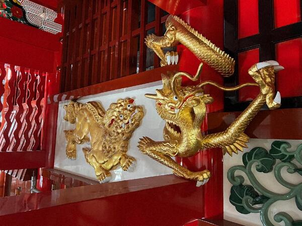 向拝奥の獅子・金龍　設置