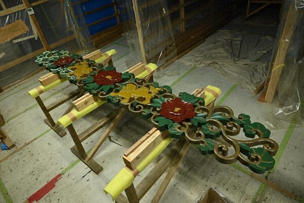 牡丹に獅子・唐草 