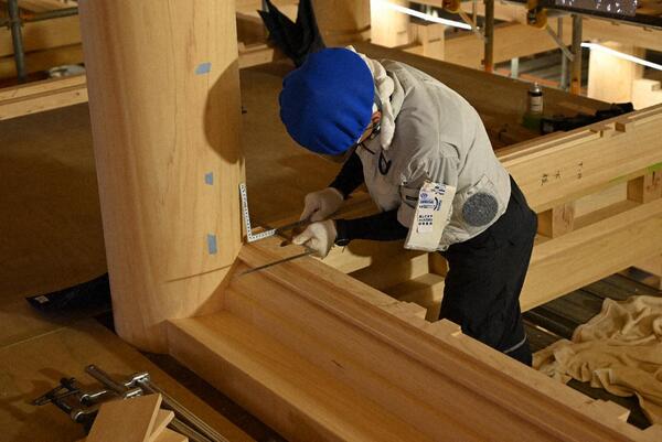 1階御差床　下框取付け 