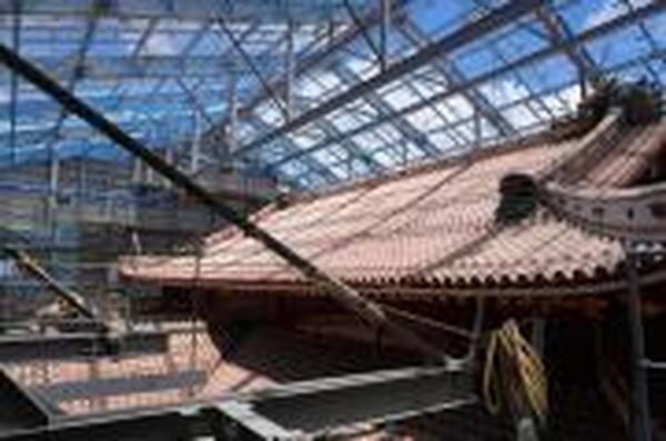 正殿外観の完成 