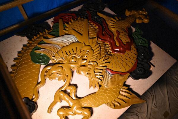 唐破風妻飾　龍　中塗り