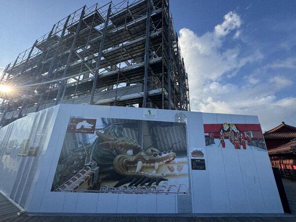 素屋根解体過程（2025年9月） 