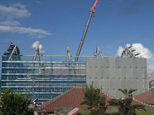 素屋根解体過程（2025年9月） 