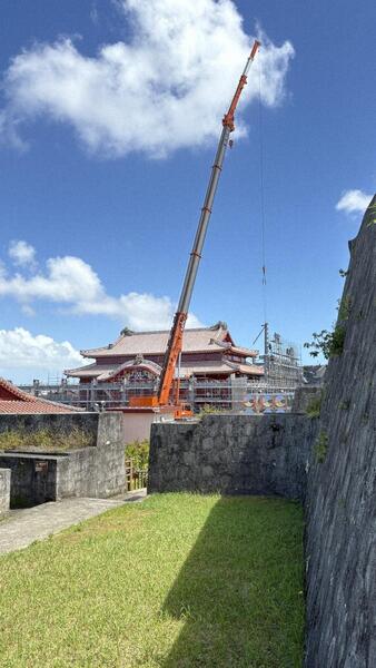 素屋根解体過程（2025年9月） 