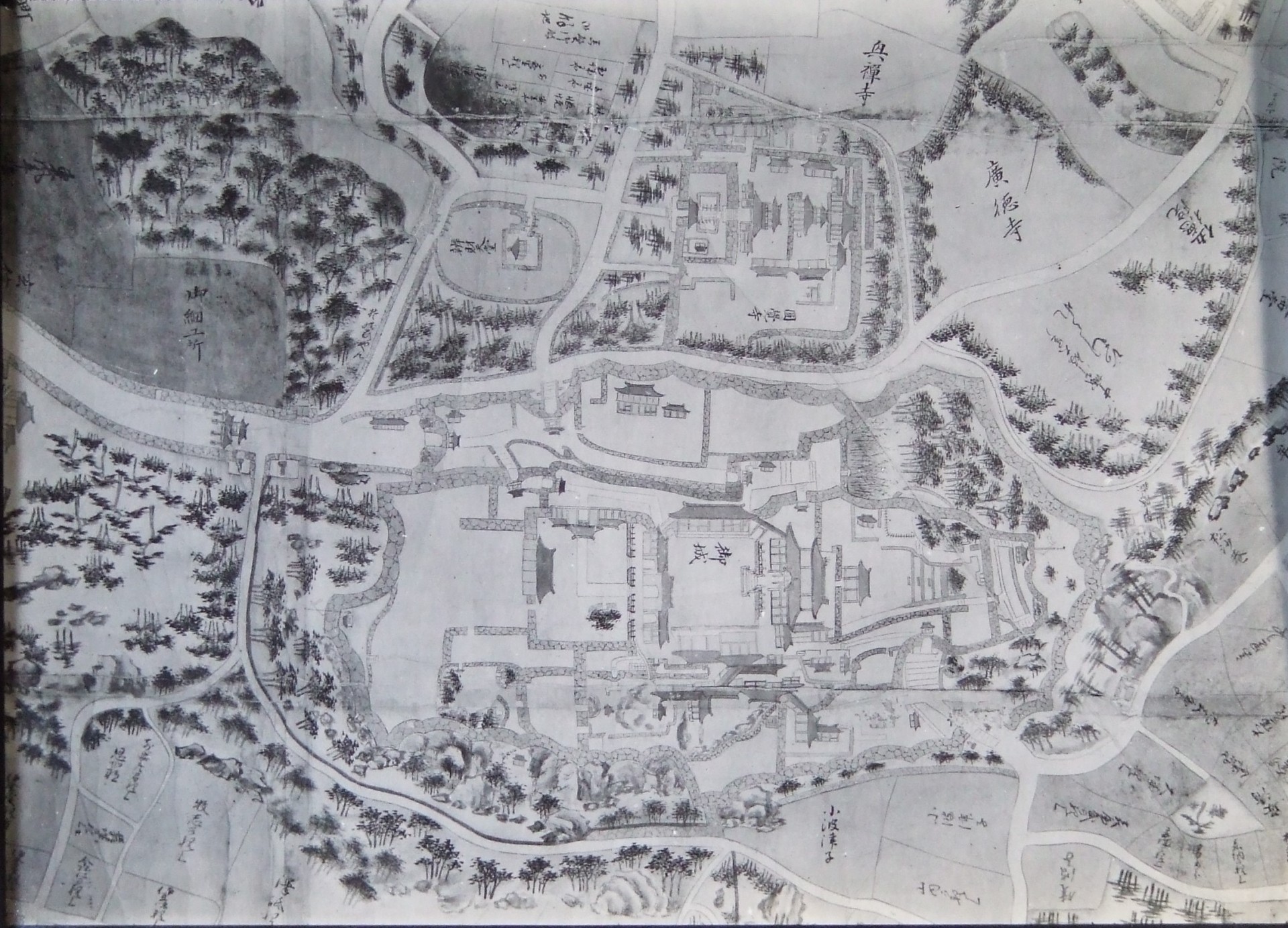 貴重な戦前の首里城写真を展示中！「森政三（もり まさぞう）古写真展