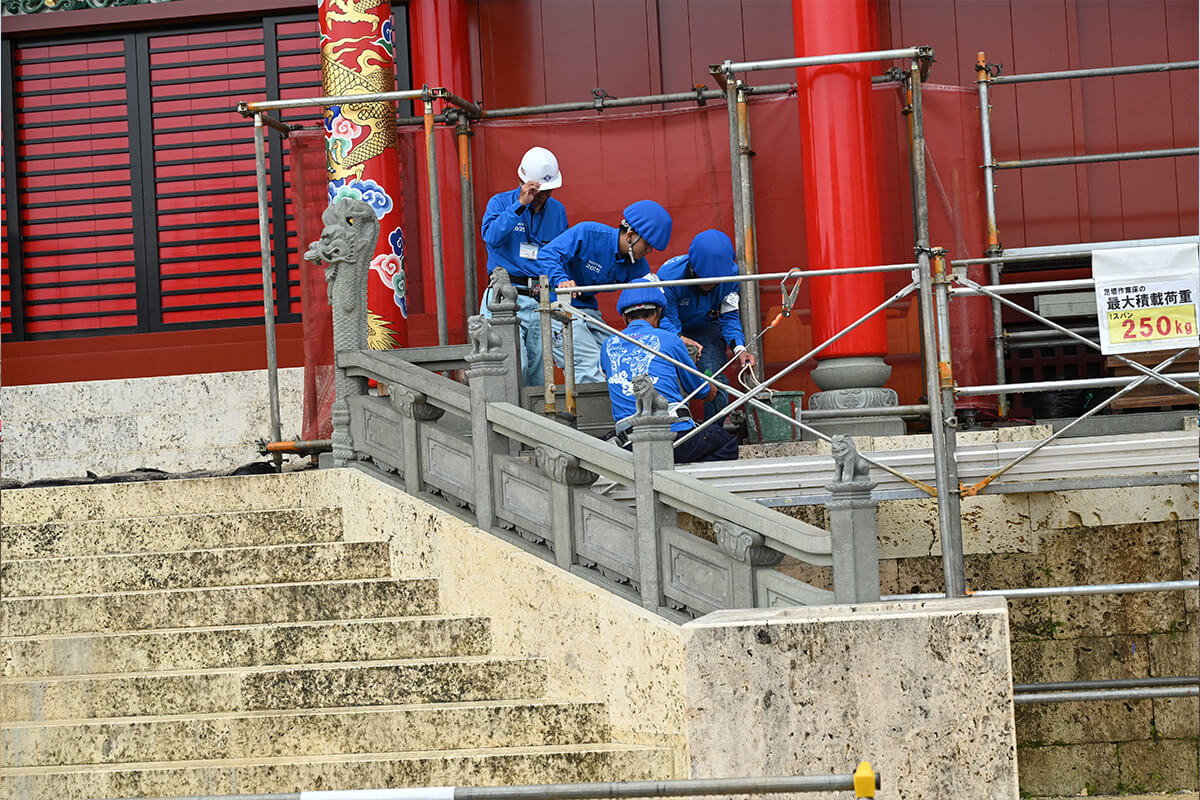 久志間切弁柄を使った塗装の開始